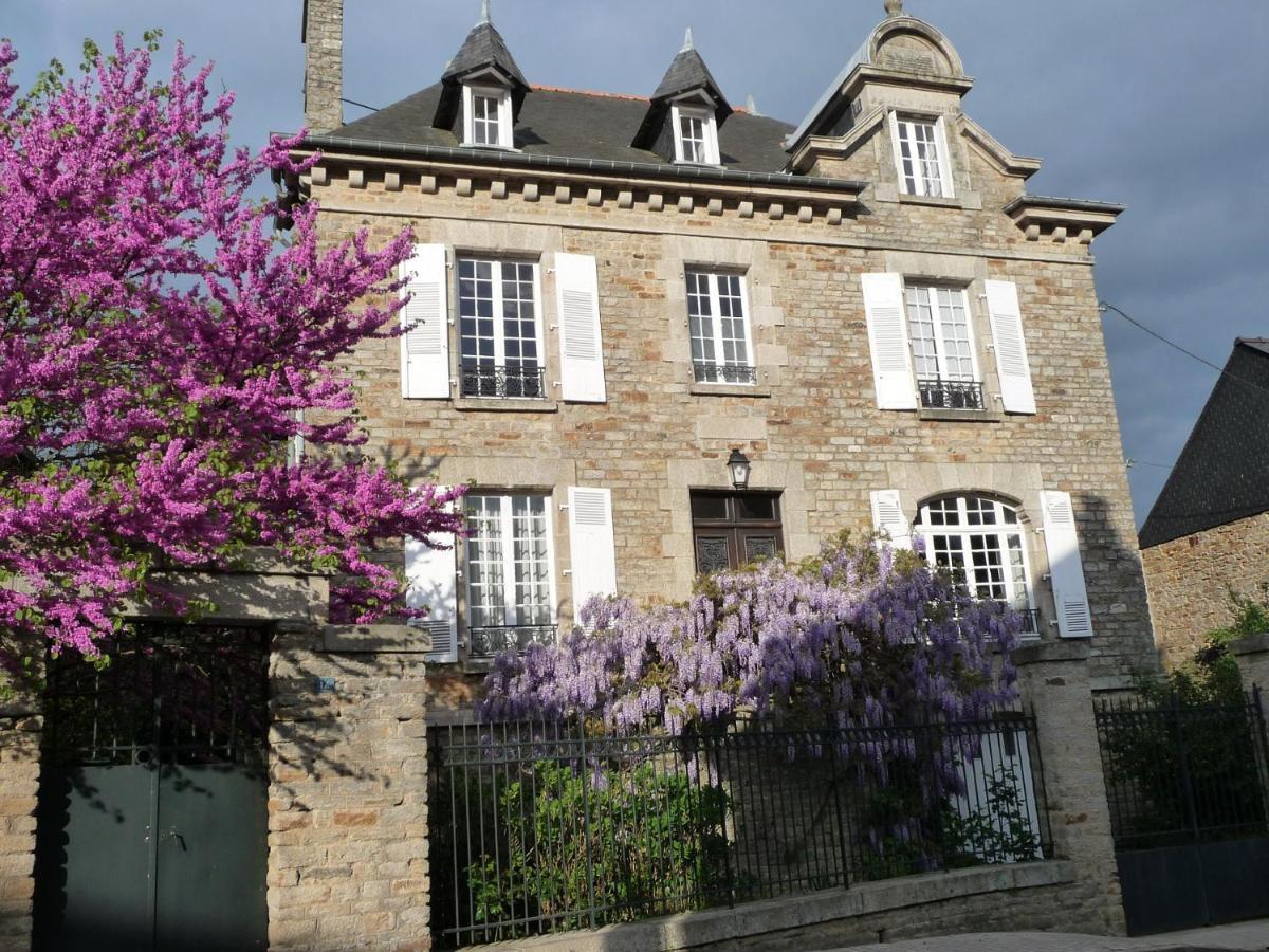 Le 14 St Michel Bed and Breakfast Josselin Buitenkant foto